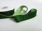 Zamatová stuha zelená – Obrázok 2